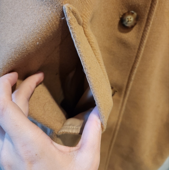 Abercrombie & Fitch Dad Coat - Picture 3 of 9